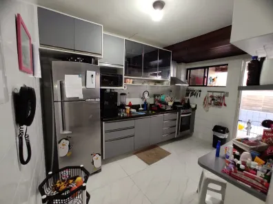 Casa com 5 Quartos à venda, 200m² no Stella Maris, Salvador