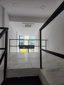 Ponto Comercial para venda ou aluguel, 55m² no Recreio dos Bandeirantes, Rio de Janeiro