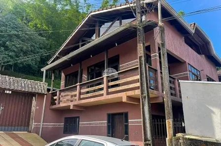 Sobrado com 4 Quartos à venda, 225m² no Antonina, Antonina