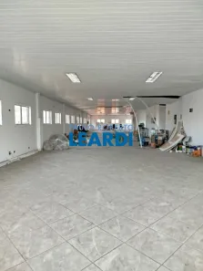 Sala Comercial para alugar, 330m² no Vila Belmiro, Santos