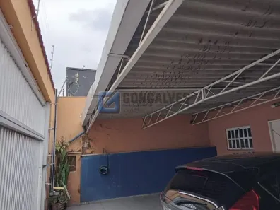 Casa com 3 Quartos para alugar, 220m² no Santo Antônio, São Caetano do Sul
