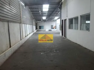 Galpão/Depósito/Armazém para alugar, 2500m² no Arraial do Retiro, Salvador