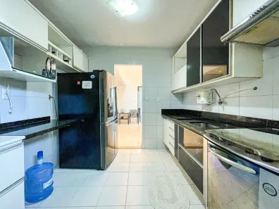 Casa de Condomínio com 5 Quartos para alugar, 380m² no Boa União (Abrantes), Camaçari