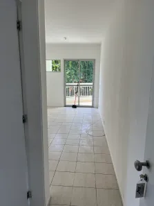 Apartamento com 3 Quartos para alugar, 65m² no Tanque, Rio de Janeiro