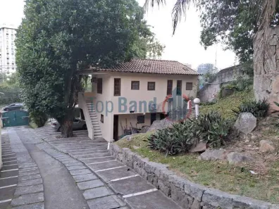 Ponto Comercial com 20 Quartos para venda ou aluguel, 2500m² no Camorim, Rio de Janeiro