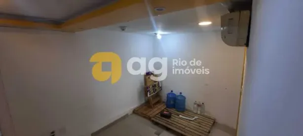 Ponto Comercial para alugar, 50m² no Vila Valqueire, Rio de Janeiro
