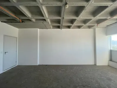 Sala Comercial à venda, 37m² no Vila Mogilar, Mogi das Cruzes