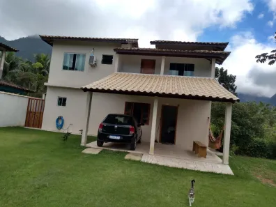 Fazenda/Sítio com 2 Quartos à venda, 720m² no Glicério, Macaé