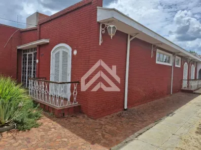 Casa com 3 Quartos à venda, 297m² no Estádio, Rio Claro