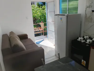 Kitnet com 1 Quarto para alugar, 50m² no Pitangueiras, Lauro de Freitas