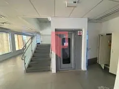 Prédio Comercial para alugar, 590m² no Indaiá, Belo Horizonte