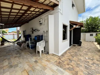 Casa de Condomínio com 3 Quartos à venda, 170m² no Buraquinho, Lauro de Freitas