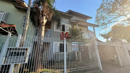 Sobrado com 3 Quartos para alugar, 190m² no Igara, Canoas