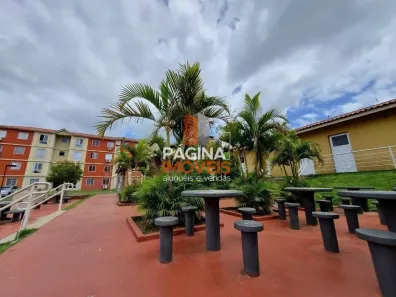 Apartamento com 3 Quartos para alugar, 55m² no Igara, Canoas