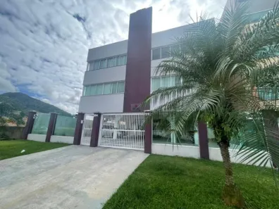 Apartamento com 3 Quartos à venda, 197m² no Centro, Matinhos