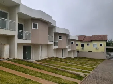 Casa com 2 Quartos para alugar, 85m² no XV de Novembro, Araruama