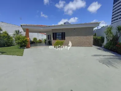 Casa com 3 Quartos à venda, 240m² no Capim Macio, Natal