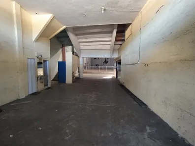 Galpão/Depósito/Armazém para alugar, 1000m² no Marechal Hermes, Rio de Janeiro