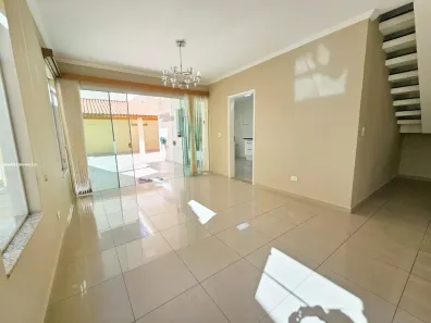 Casa de Condomínio com 3 Quartos para alugar, 187m² no Parque Residencial Itapeti, Mogi das Cruzes