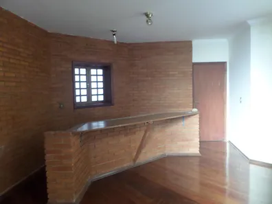 Sobrado com 4 Quartos para alugar, 469m² no Jardim Prestes de Barros, Sorocaba