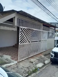 Casa com 4 Quartos à venda, 200m² no Alvorada, Manaus