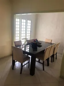 Sobrado com 3 Quartos à venda, 260m² no Vila Real Continuação, Hortolândia