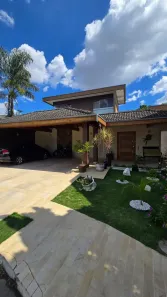 Casa de Condomínio com 3 Quartos para venda ou aluguel, 215m² no Parque São Luís, Taubaté
