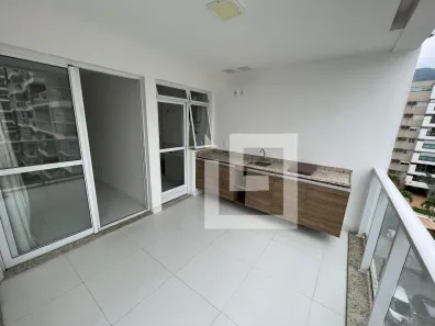 Apartamento com 2 Quartos para alugar, 75m² no Recreio dos Bandeirantes, Rio de Janeiro