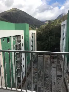 Apartamento com 2 Quartos para alugar, 63m² no Nogueira, Petrópolis