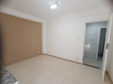 Apartamento com 1 Quarto para alugar, 40m² no Quissama, Petrópolis