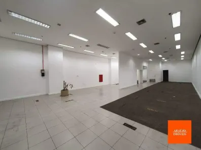 Ponto Comercial para alugar, 325m² no Santa Efigênia, Belo Horizonte