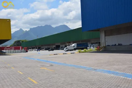 Galpão/Depósito/Armazém para alugar, 574m² no Taquara, Rio de Janeiro