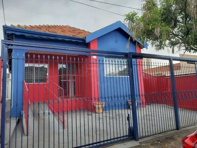 Casa com 4 Quartos à venda, 130m² no Centro, Araraquara