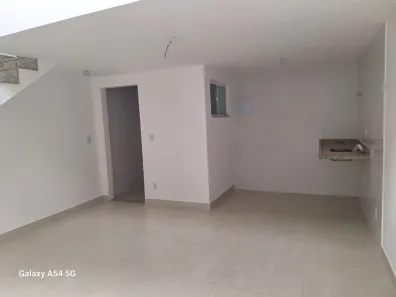 Apartamento com 1 Quarto para alugar, 50m² no Peró, Cabo Frio