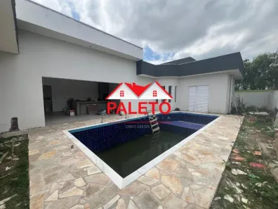 Casa de Condomínio com 3 Quartos à venda, 420m² no Condomínio Ninho Verde, Quadra