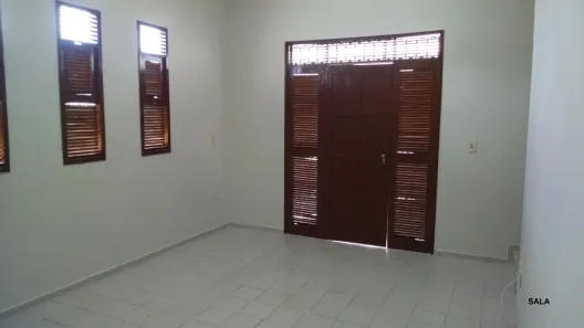Casa com 3 Quartos para alugar, 145m² no Neópolis, Natal