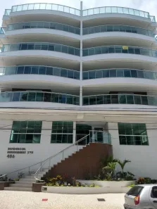 Apartamento com 3 Quartos para alugar, 110m² no Vila Nova, Cabo Frio