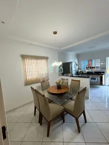 Casa com 3 Quartos à venda, 85m² no Jardim Jaraguá, Taubaté