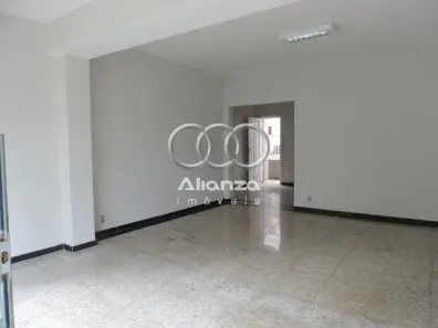 Casa com 1 Quarto para alugar, 123m² no Serra, Belo Horizonte
