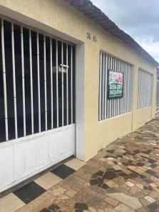 Casa com 3 Quartos para alugar, 150m² no Setor Leste, Brasília