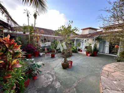 Casa com 3 Quartos à venda, 355m² no Vila Ligya, Guarujá