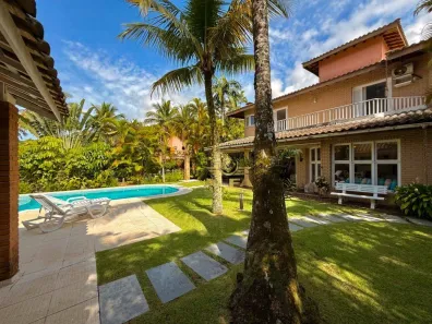 Casa de Condomínio com 5 Quartos à venda, 340m² no Enseada, Guarujá