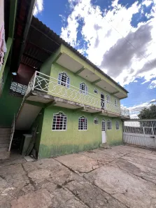 Sobrado com 8 Quartos à venda, 400m² no Condomínio Privê Lucena Roriz, Brasília