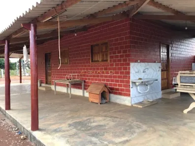 Fazenda/Sítio com 3 Quartos à venda, 3000m² no Vila São Vicente, Anápolis