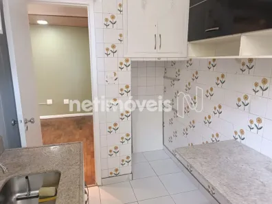 Casa com 2 Quartos para alugar, 100m² no Santo Antônio, Belo Horizonte