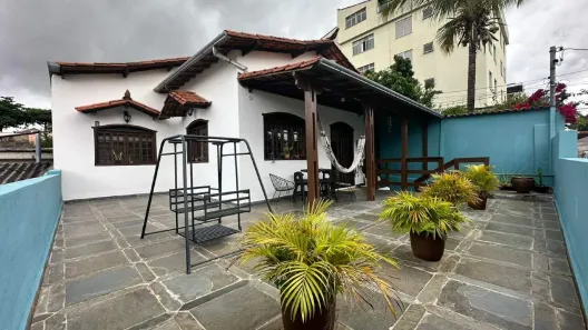 Casa com 4 Quartos à venda, 332m² no Monsenhor Messias, Belo Horizonte