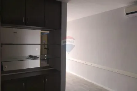 Sala Comercial para alugar, 41m² no Caminho das Árvores, Salvador