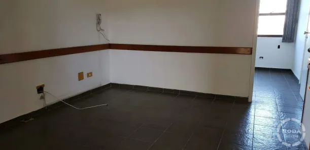 Sala Comercial com 3 Quartos para alugar, 56m² no Boqueirão, Santos