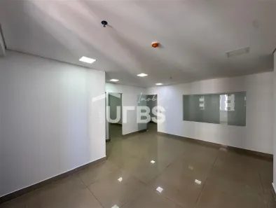 Sala Comercial à venda, 149m² no Park Lozandes, Goiânia