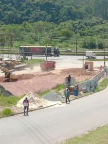 Galpão/Depósito/Armazém para venda ou aluguel, 800m² no Parque Paraíso, Itapecerica da Serra